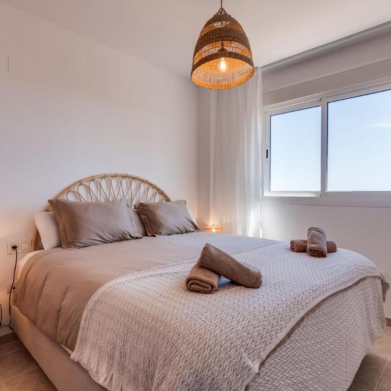 Penthouse Casares del Sol - Apartamento de 2 dormitorios con vistas al mar - 2