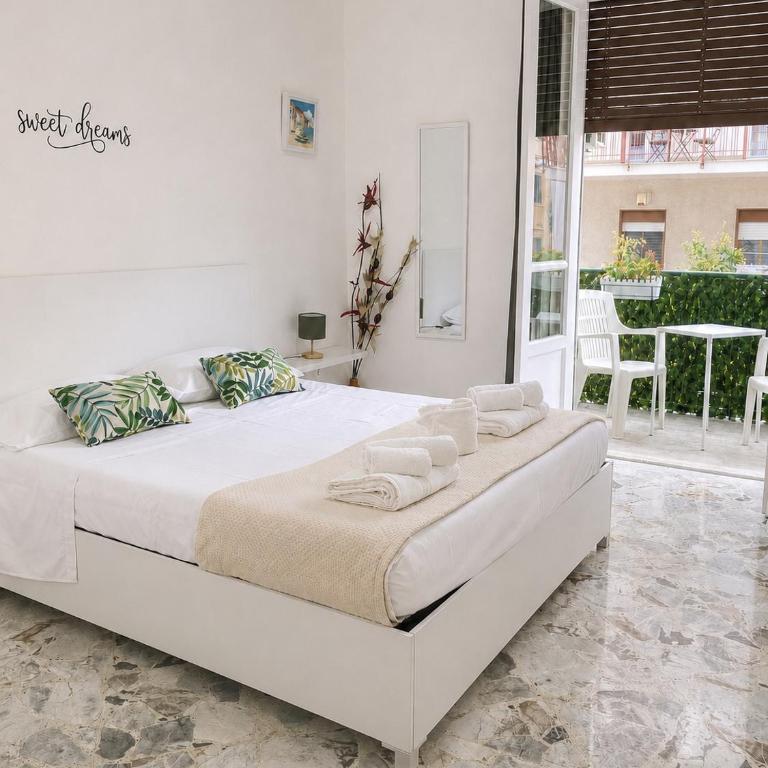 Pellegrino House - Chambre Double avec Balcon - 1
