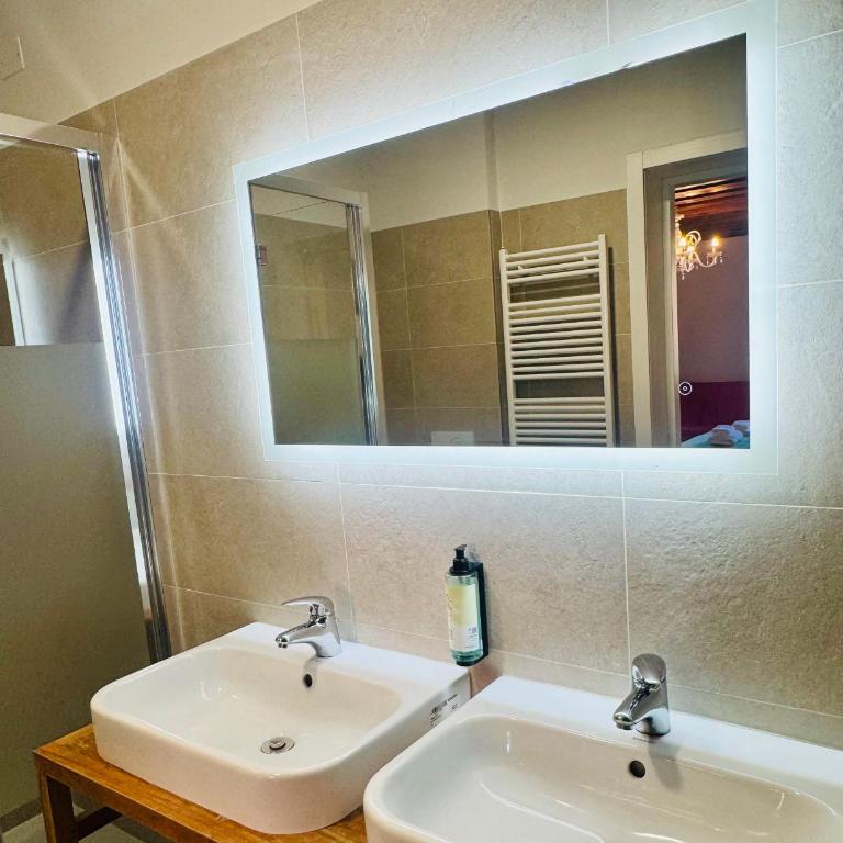 Ca Pisani Canal View - Quadruple Room with Shower - 10
