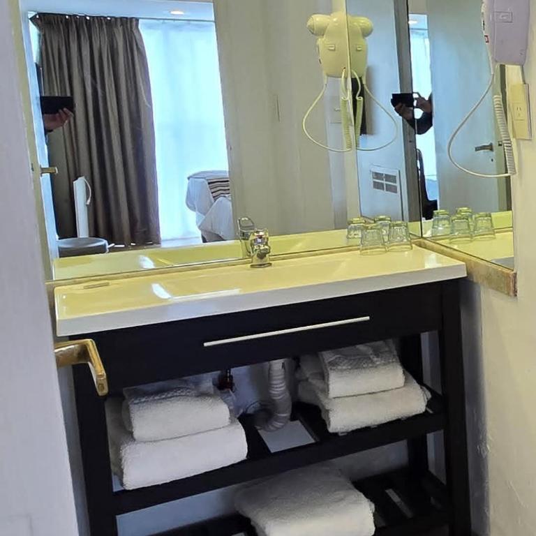 Gran Hotel Buenos Aires - Apartamento de 2 dormitorios - 49
