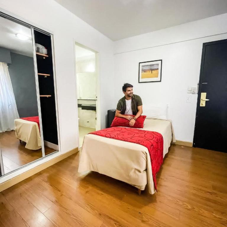 Gran Hotel Buenos Aires - Apartamento de 2 dormitorios - 75