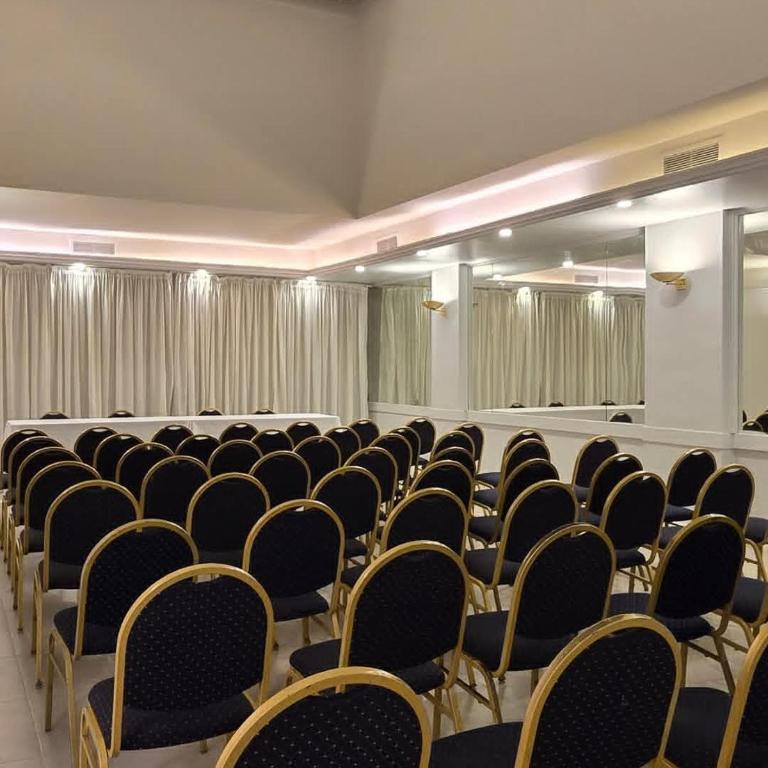 Gran Hotel Buenos Aires - Apartamento de 2 dormitorios - 82