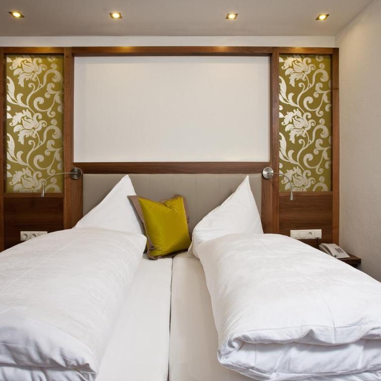 Hotel Garni Mirabell - Superior Doppelzimmer - 5