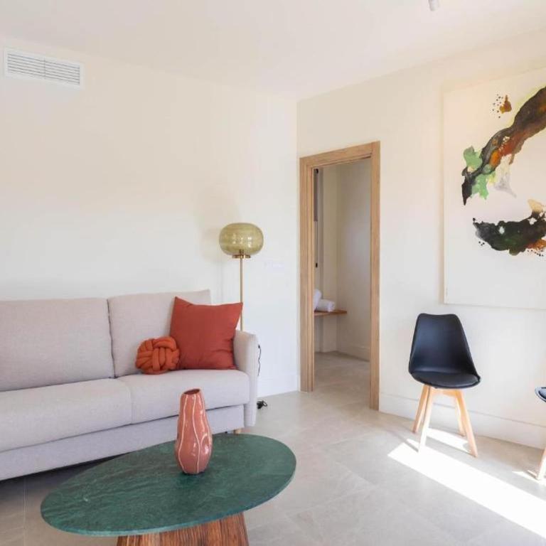 Quadruple Market Apartment with Jacuzzi - Casa Vacanze con 1 Camera da Letto - 2