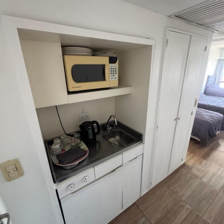 Hermoso Departamento sobre Avenida corrientes con vista al Obelisco - Apartamento de 1 dormitorio - 7