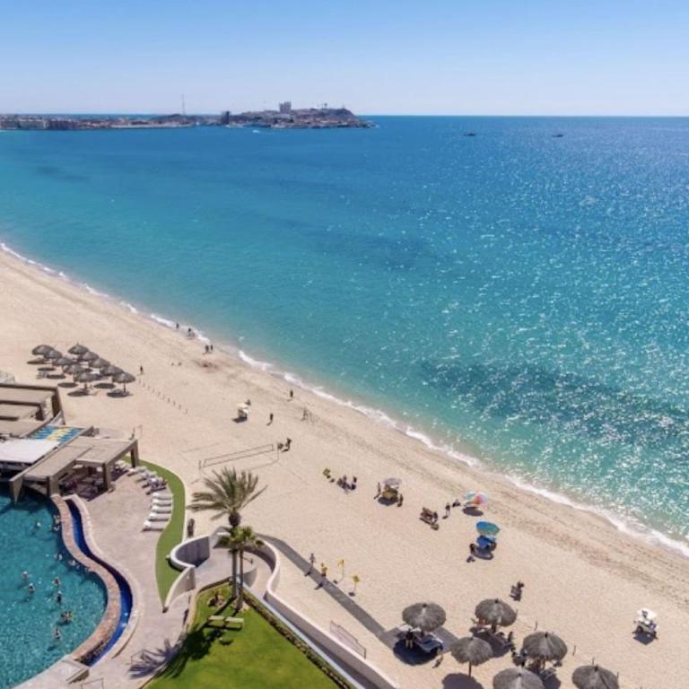 Brand New Sonoran Star Luxury Oceanfront Studio - Apartment - 4