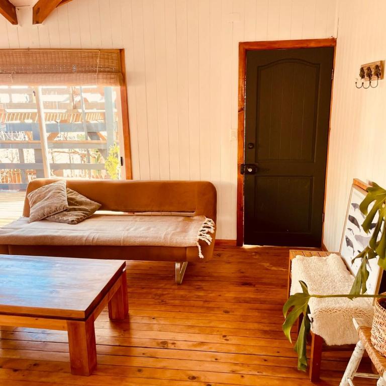 Casa Molle, steps from the ocean - Three-Bedroom House - 5
