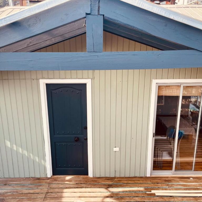 Casa Molle, steps from the ocean - Three-Bedroom House - 8