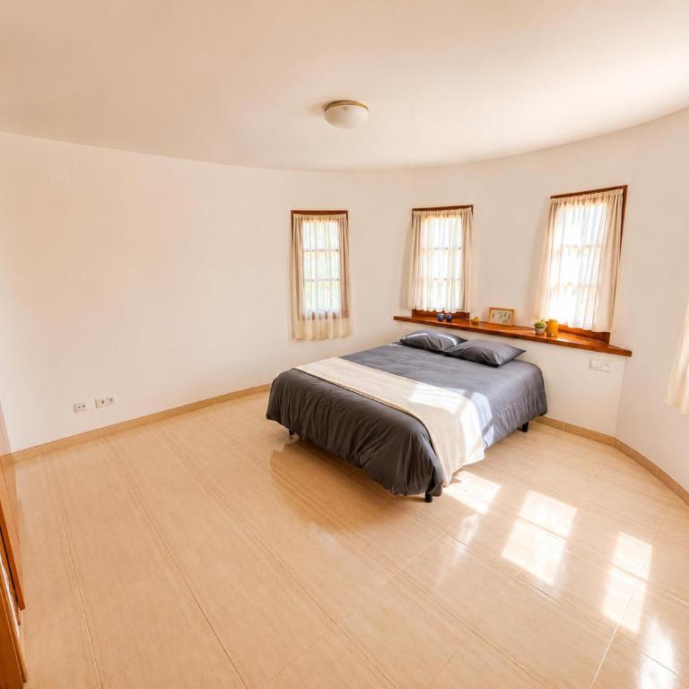 Villa mediterránea con piscina, jardín privado y 3 hab., cerca de la playa en la Costa Brava - ES-209-56 - Casa - 16