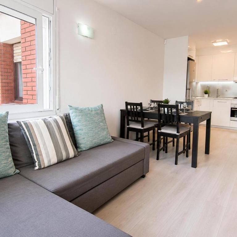 Apartamento acogedor cerca del centro y playa en Platja d'Aro, con balcón y cocina equipada - ES-209-44 - Apartamento - 6