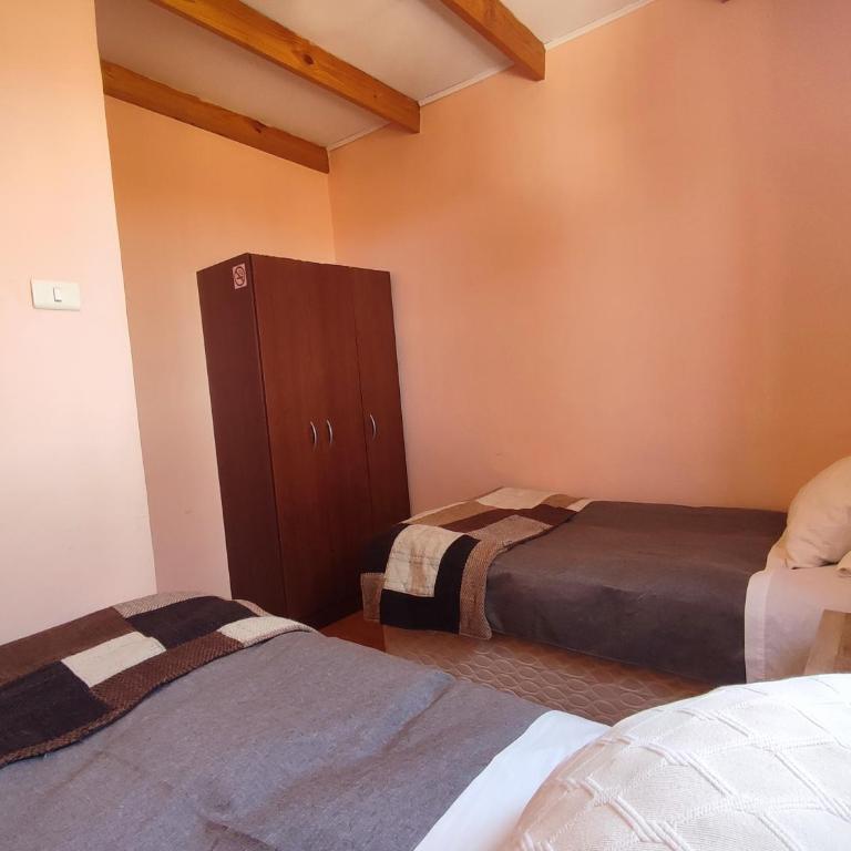 Tambo Norte - Habitación Doble con baño compartido - 2 camas - 1
