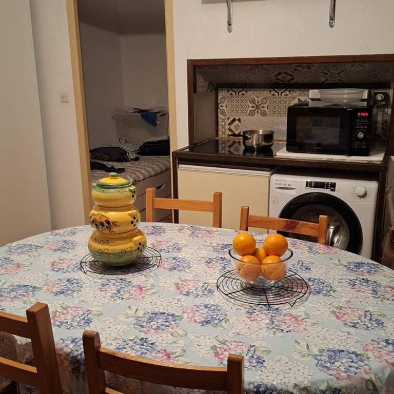 F1 cabine climatisé avec terrasse, parking - 5 pers. - FR-1-696-157 - Appartement - 3