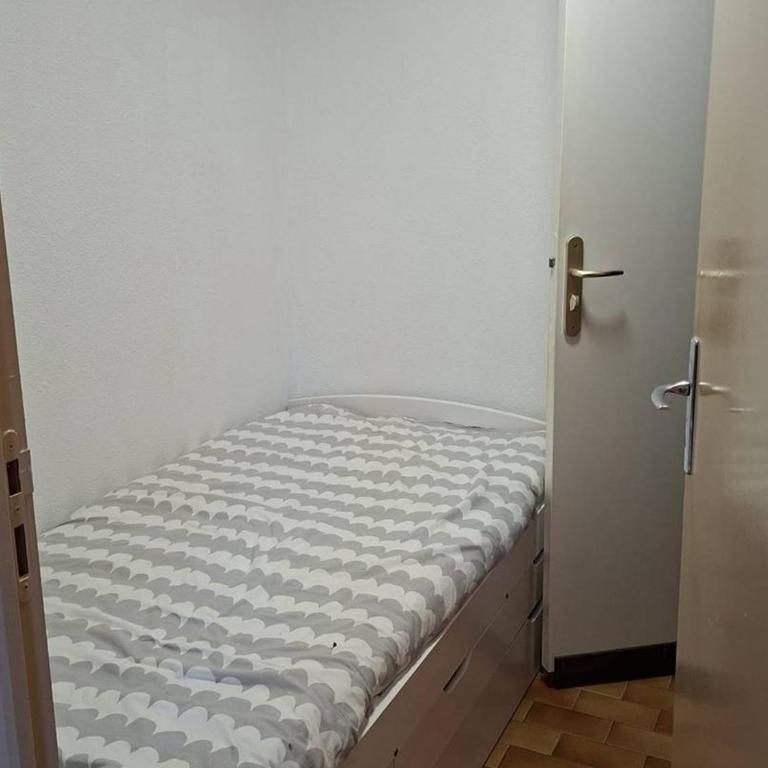 F1 cabine climatisé avec terrasse, parking - 5 pers. - FR-1-696-157 - Appartement - 7