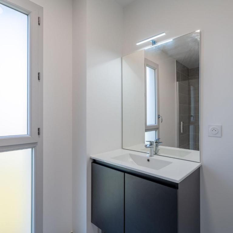 Appartement moderne avec parking - 4 pers. - FR-1-50-215 - Apartment - 7