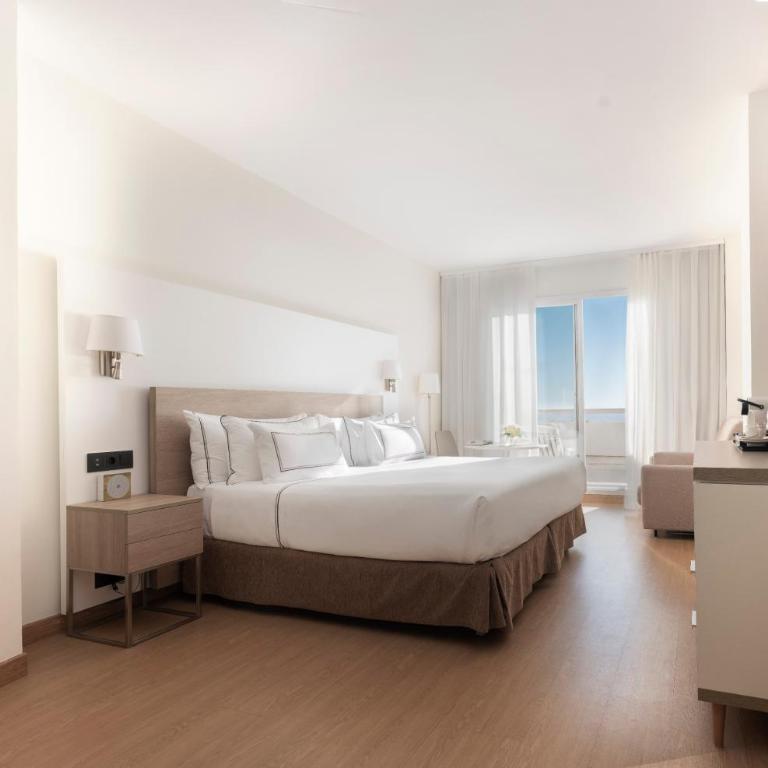 Meliá Sitges - Junior Familensuite (2 Erwachsene + 2 Kinder) - 2