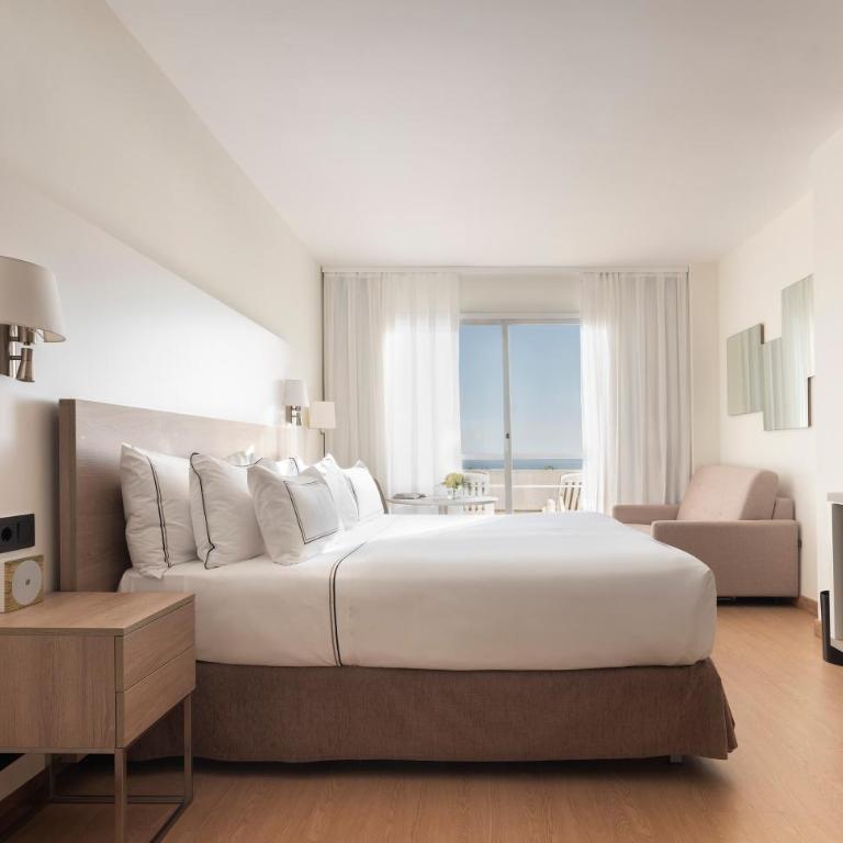 Meliá Sitges - Junior Familensuite (2 Erwachsene + 2 Kinder) - 4
