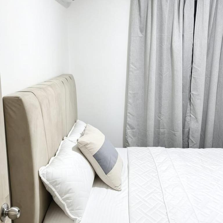 Apartamento 402 - Three-Bedroom Apartment - 2