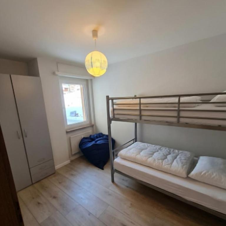 FamyLove Leukerbad - Familienferien mit Bergpanorama, Therme & Torrentbahn zu Fuss - Appartement 2 Chambres - 3