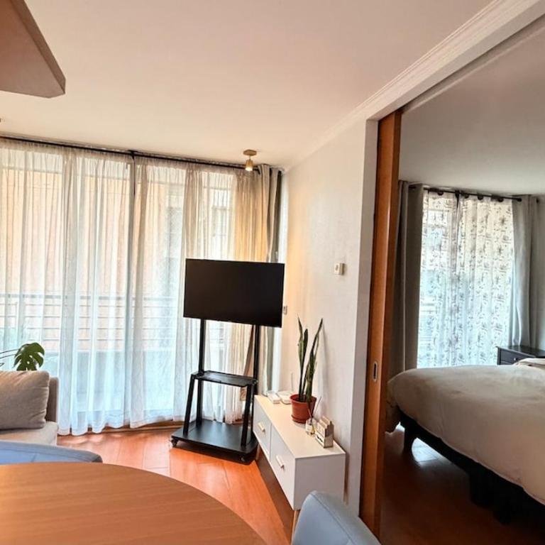 Departamento excelente ubicación y conectividad - Two-Bedroom Apartment - 13
