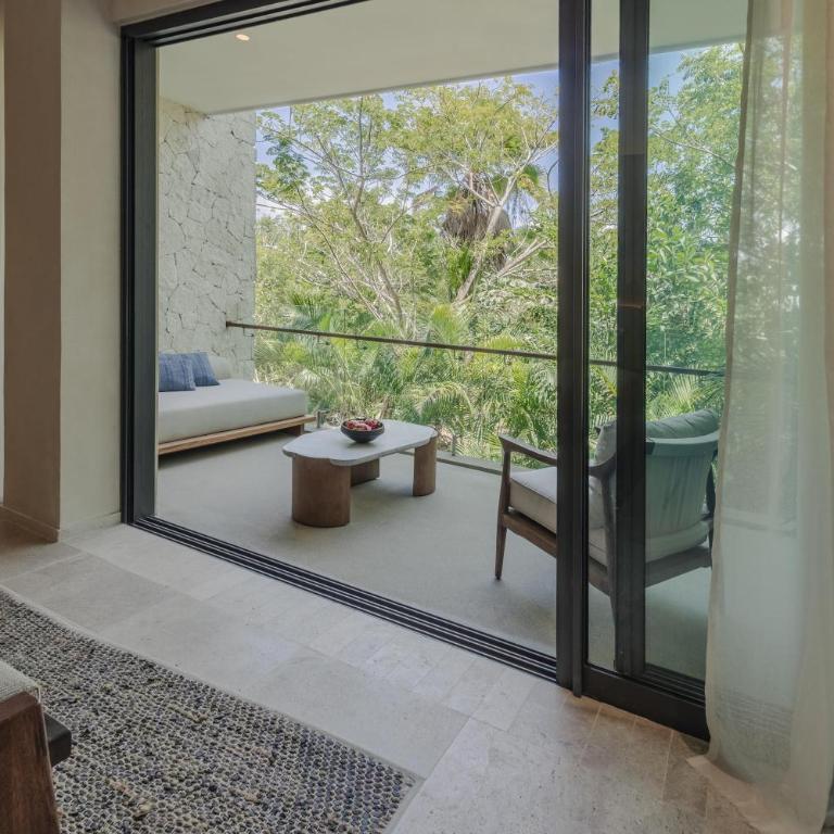 Alila Mayakoba by Hyatt - Habitación con cama extragrande. - 1