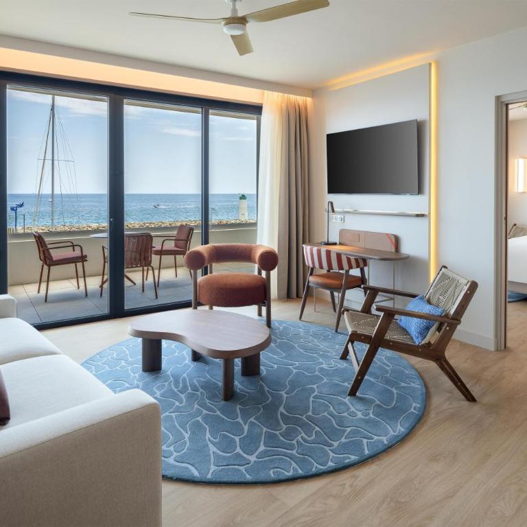 Marina Baie des Anges Hôtel, Curio Collection By Hilton - Marina Bay Suite with Sea View - 6