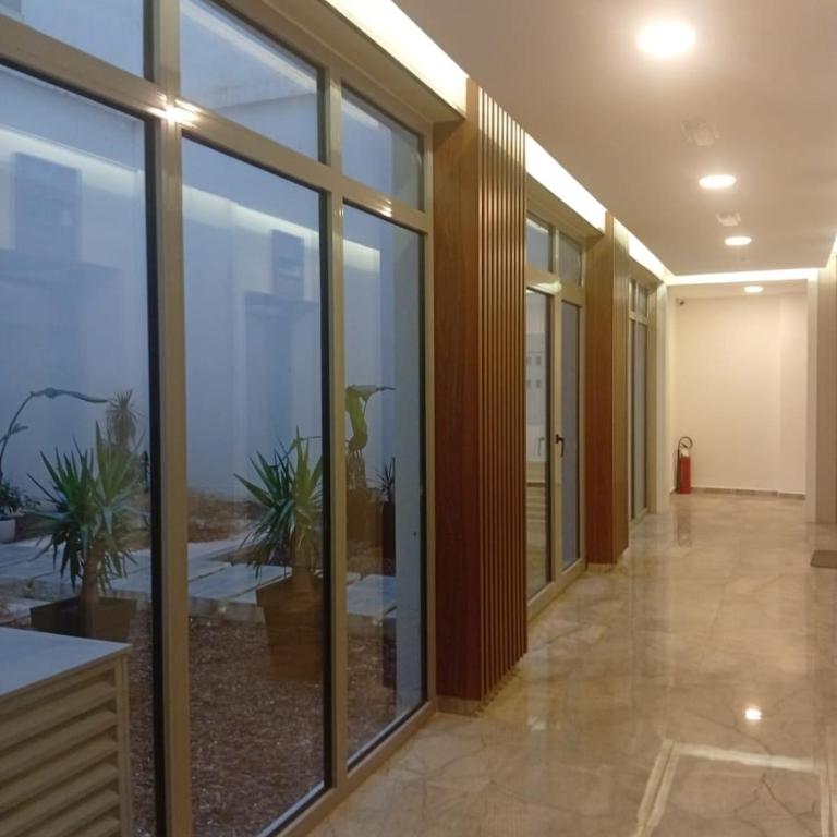 Premium 1 Apartment Bar Pool & Parking - One-Bedroom Apartment - 16