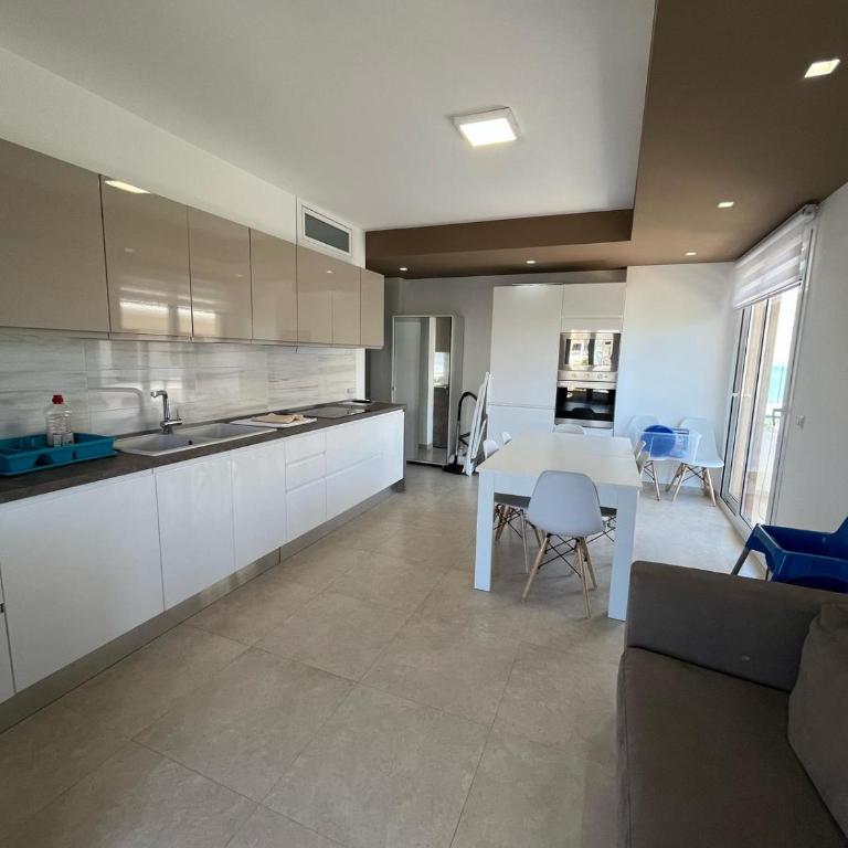 DELPOSTO Marina di Ragusa (lp) - Casa Vacanze con 3 Camere da Letto - 11