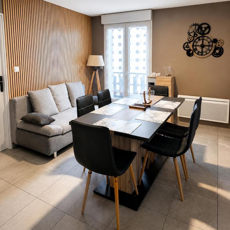 LE TOURISTIC Appartements T2 et T3 - Appartement 2 Chambres - 21