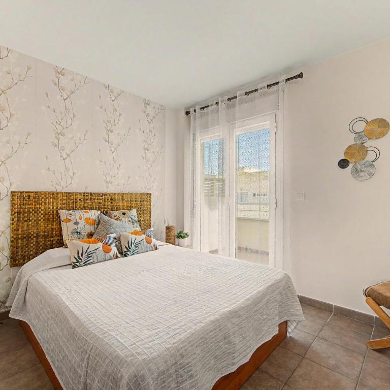 Ático Vacacional Almería - Apartamento Deluxe de 2 dormitorios con balcón - 11