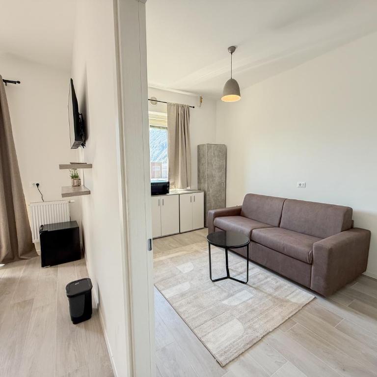 Alps Apartments I Viktory Rooms - Camera Quadrupla con Bagno Privato - 3