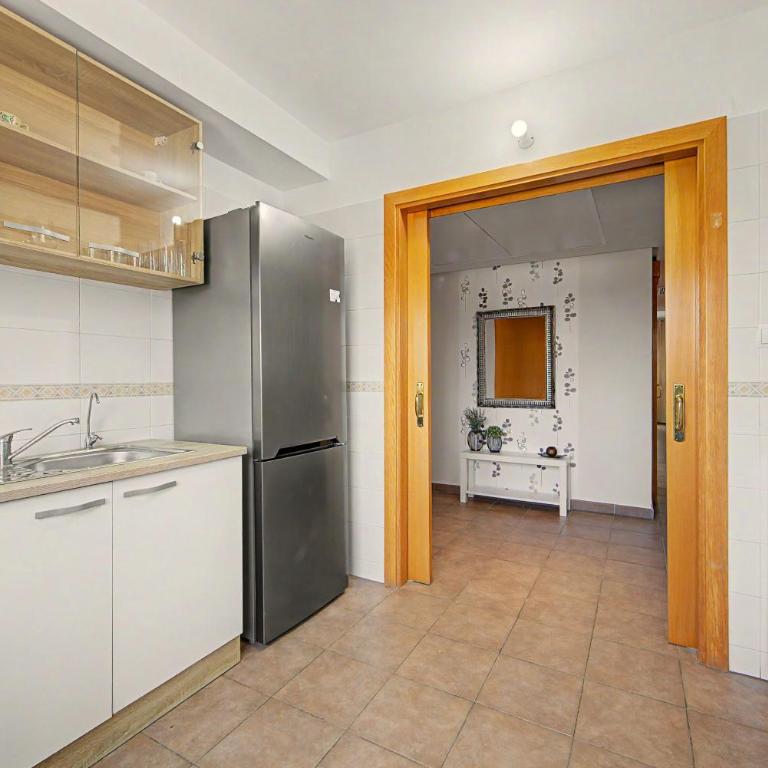 Ático Vacacional Almería - Apartamento Deluxe de 2 dormitorios con balcón - 10