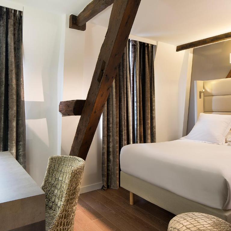 Hôtel Jacques de Molay - Fitness & Sauna - Chambre Double Supérieure - 1