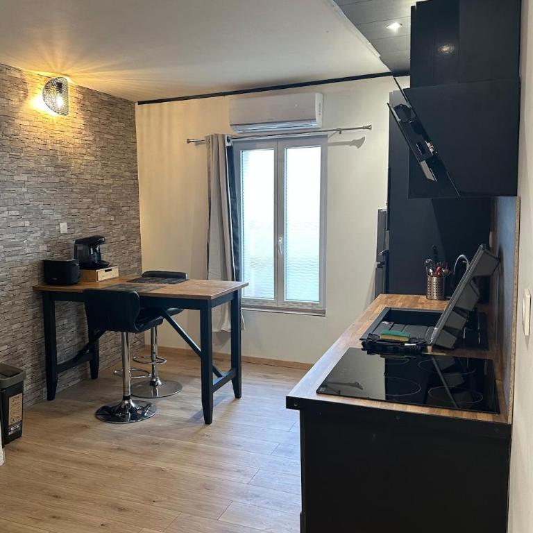 T2 climatisé 15 min de la Cité médiévale à pied - Appartement 2 Chambres - 3