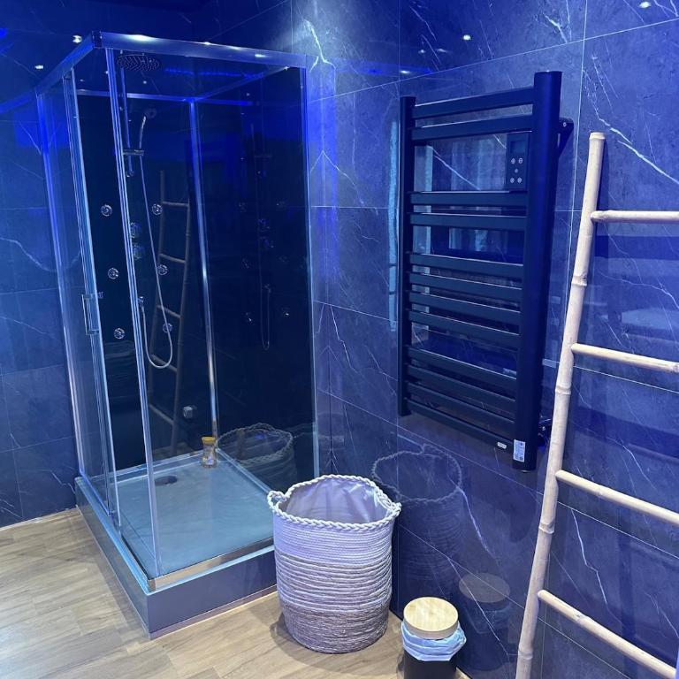 T2 climatisé 15 min de la Cité médiévale à pied - Appartement 2 Chambres - 12