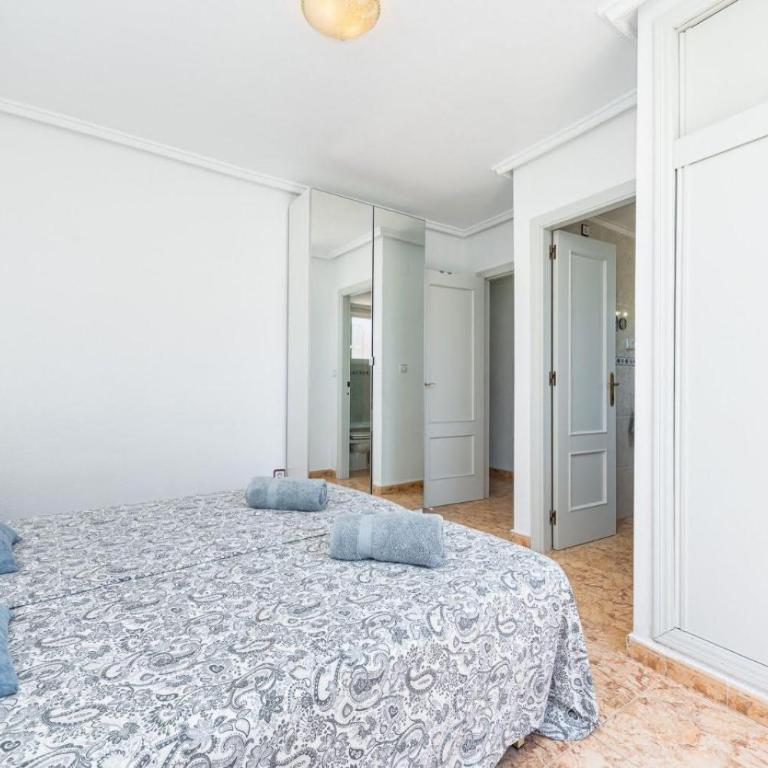 La Loma Ático Sunrise - Three-Bedroom Apartment - 9