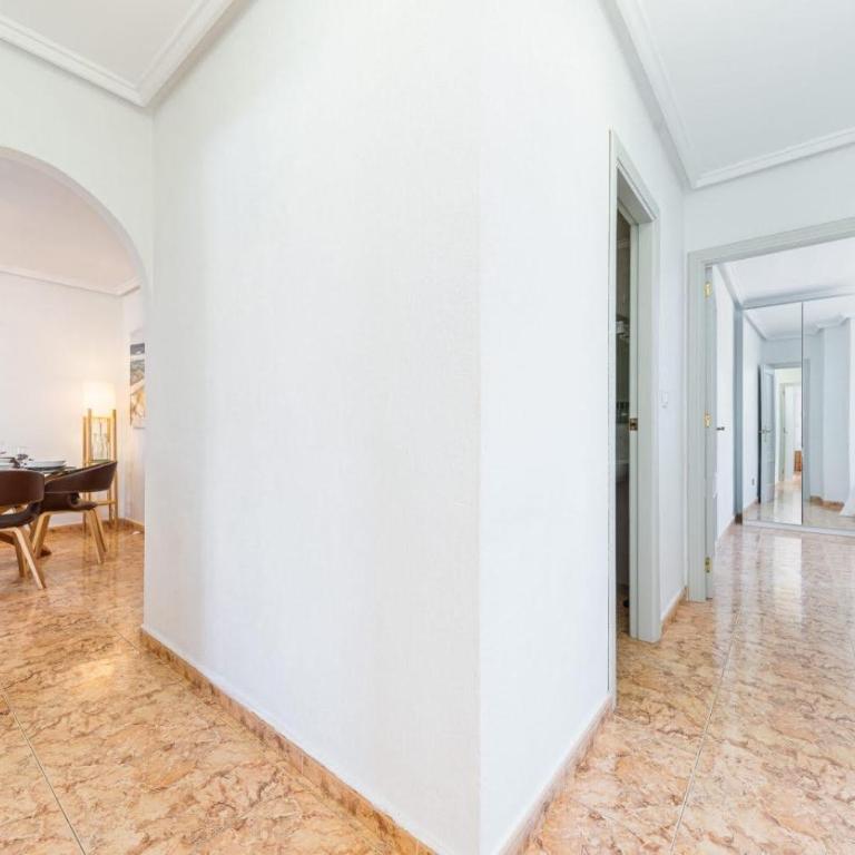 La Loma Ático Sunrise - Three-Bedroom Apartment - 17