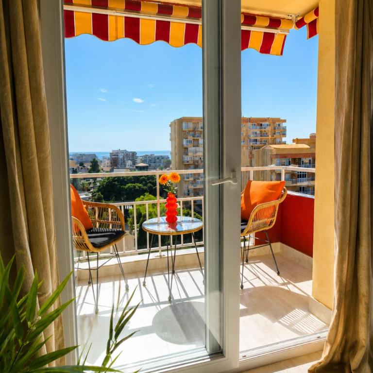 PAX Benalmádena Suites - Deluxe Queen Studio - 3