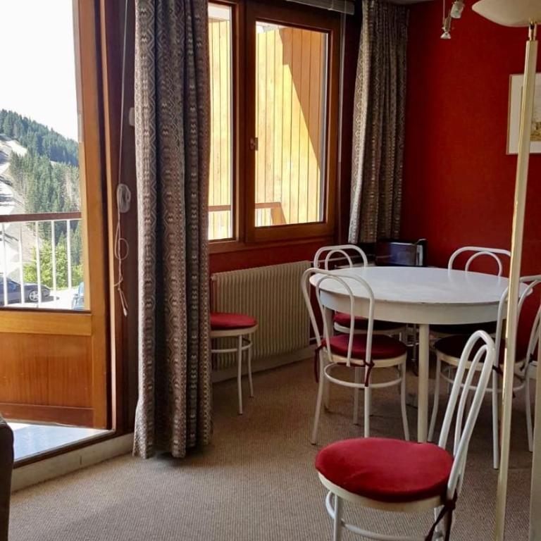 L'Ariondaz - Appartement au centre du village, proche des pistes, avec parking - Appartement 2 Chambres - 3