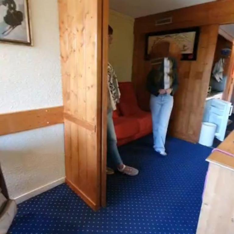 Arcs 1800 center Le Charvet skis aux pieds on your feet - One-Bedroom Apartment - 12