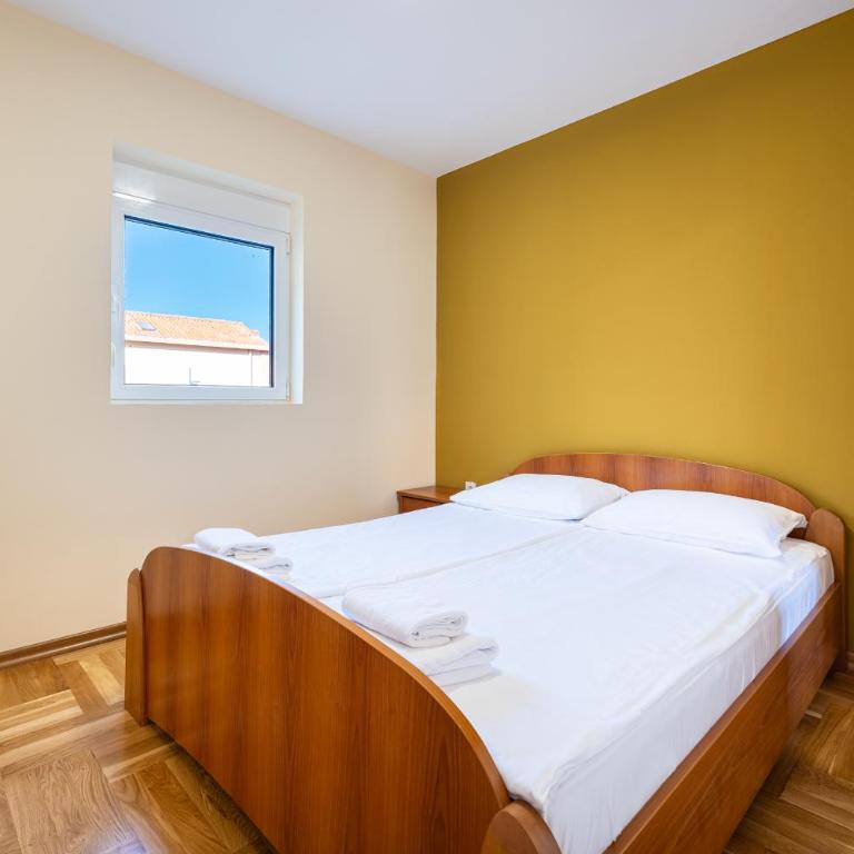 Apartments Bečić - Deluks Porodični Apartman Tipa "Suite" - 4