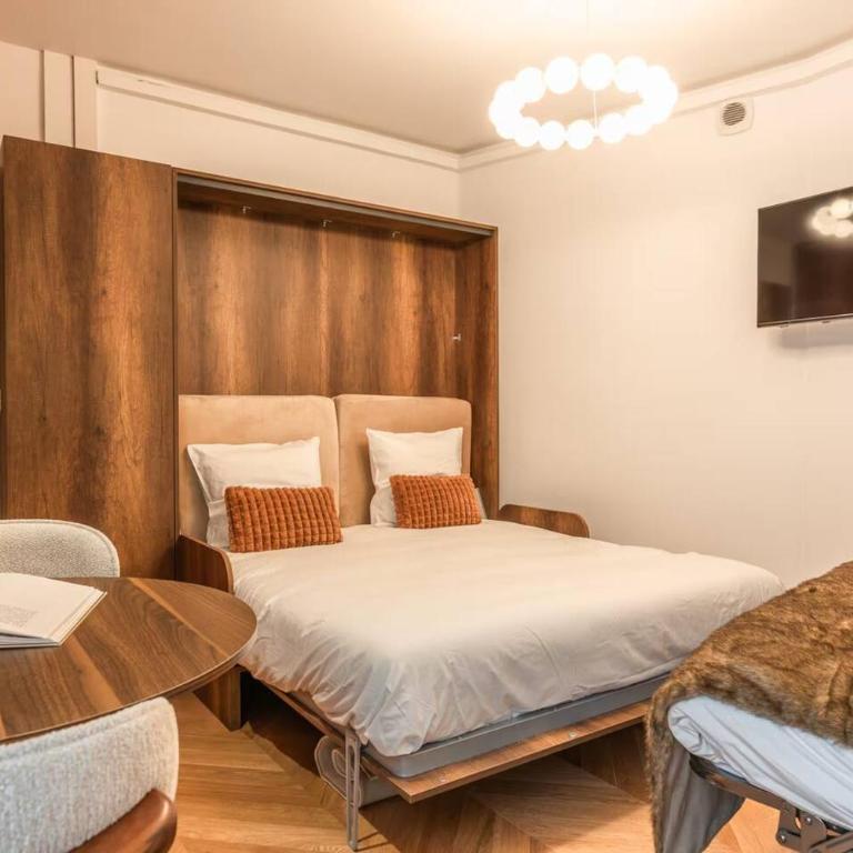 Stylish Studio with A/C for 3 Guests • Near Metro - Studio - 10