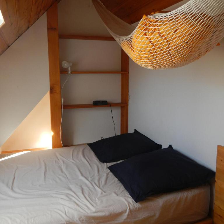 Icebird - Two-Bedroom Apartment - 11
