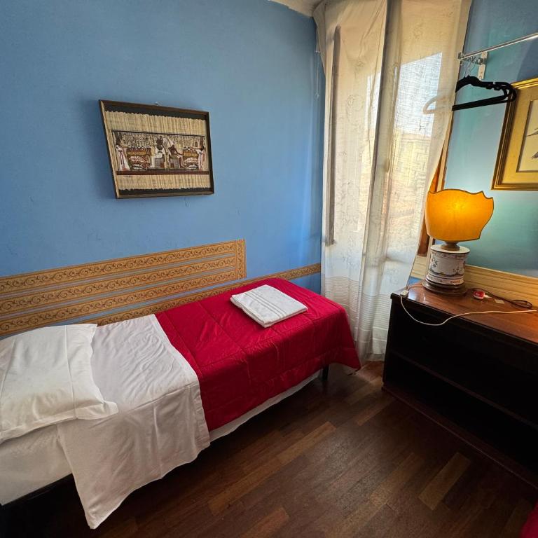Royal Guest House Venice - Twin Room with Shared Bathroom - 20
