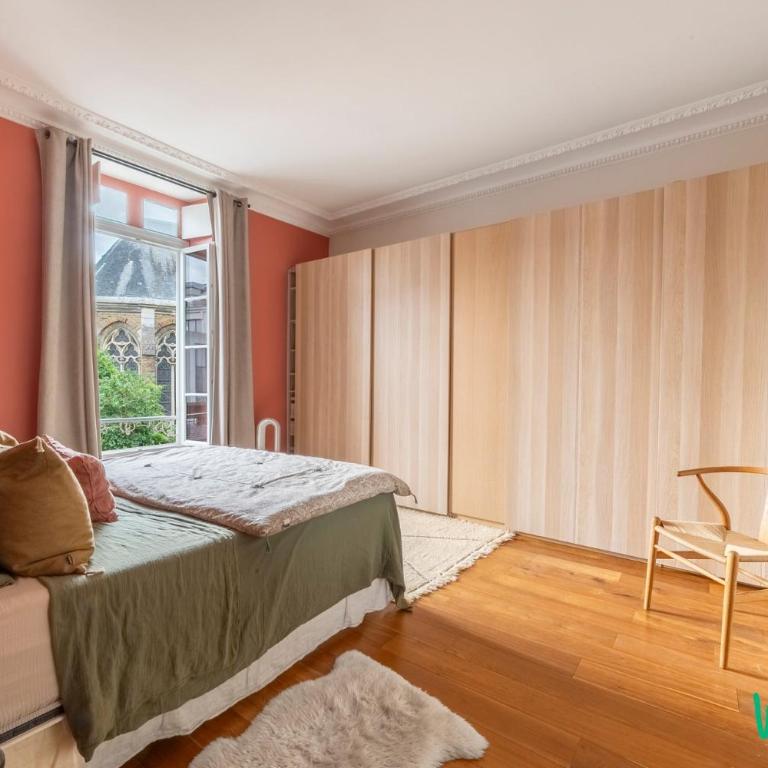 Grand T3 80m² au Cœur de Nantes • Viarme - Apartment - 4