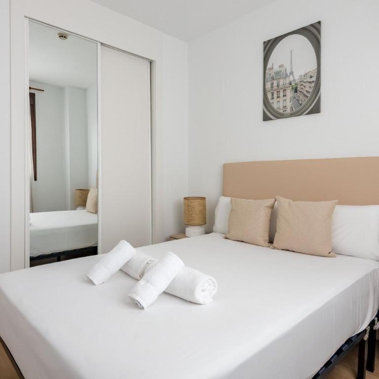 Charming Madrid Airport VI, Parking and Pool - Appartement 1 Chambre - 11