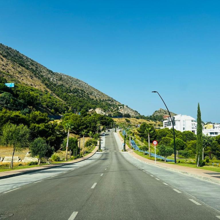 Brand New XL Terrace 2 Bedrooms 2 Bathrooms Pool Parking - Apartamento de 2 dormitorios - 53