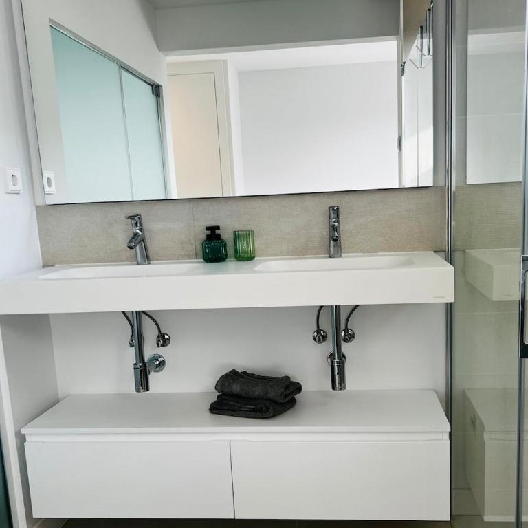 Brand New XL Terrace 2 Bedrooms 2 Bathrooms Pool Parking - Apartamento de 2 dormitorios - 69