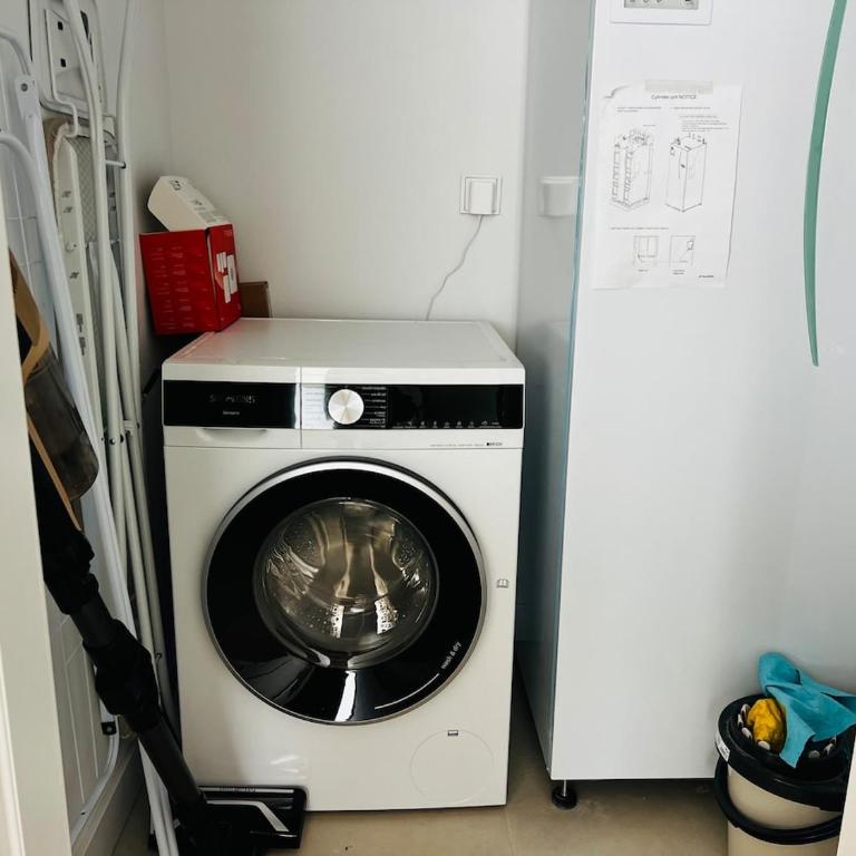 Brand New XL Terrace 2 Bedrooms 2 Bathrooms Pool Parking - Apartamento de 2 dormitorios - 78