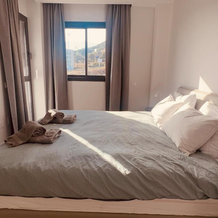 Brand New XL Terrace 2 Bedrooms 2 Bathrooms Pool Parking - Apartamento de 2 dormitorios - 83