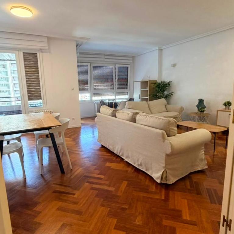 Los Tres de Alejo by clabao - Appartamento con 4 Camere da Letto e Balcone - 1